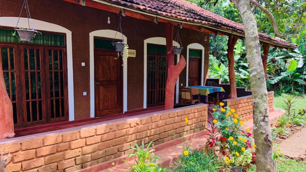 Sigiriya Chena Villa Exterior photo